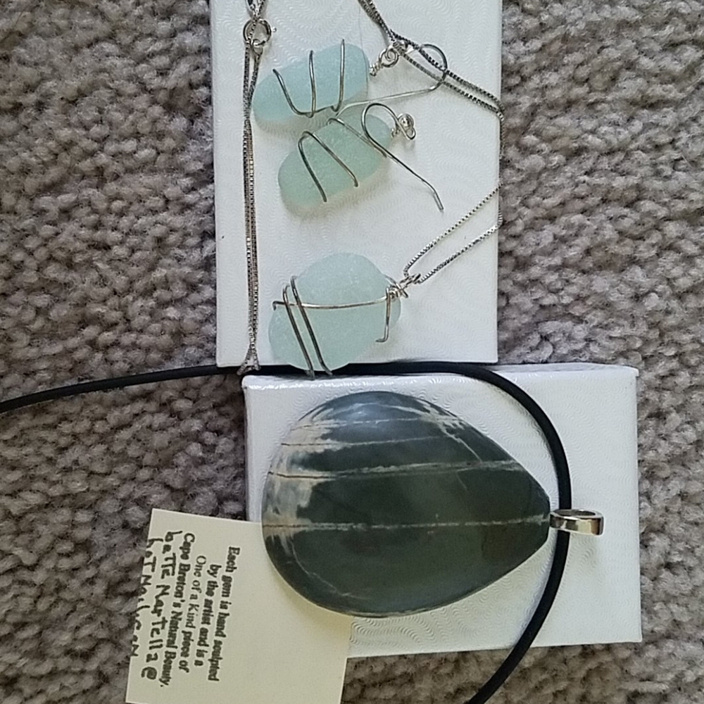 Hand sculpted stone jewelry